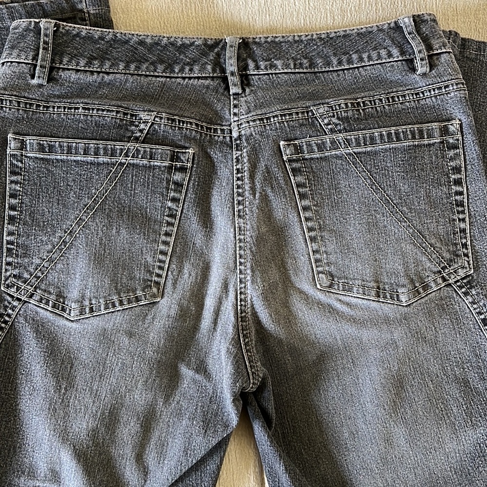 Elie TAHARI Jeans  Size 6 (Tag Missing)  See Measurements Below  EUC - Picture 2 of 9